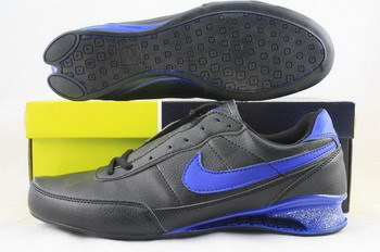 Nike top dos muelles